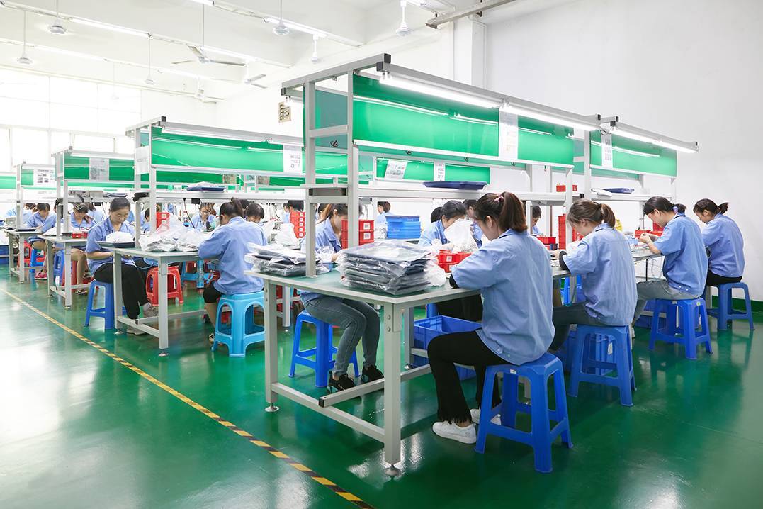 連接器生產三部